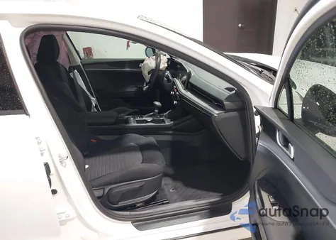 2025 Kia K5 Lxs z USA, uszkodzony, nr VIN KNAG24J77S5304540